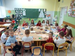 b_1024_768_0_00_images_2023_2024_KAWA_Pierniki_412392416_824735516121065_5956471298016651722_n